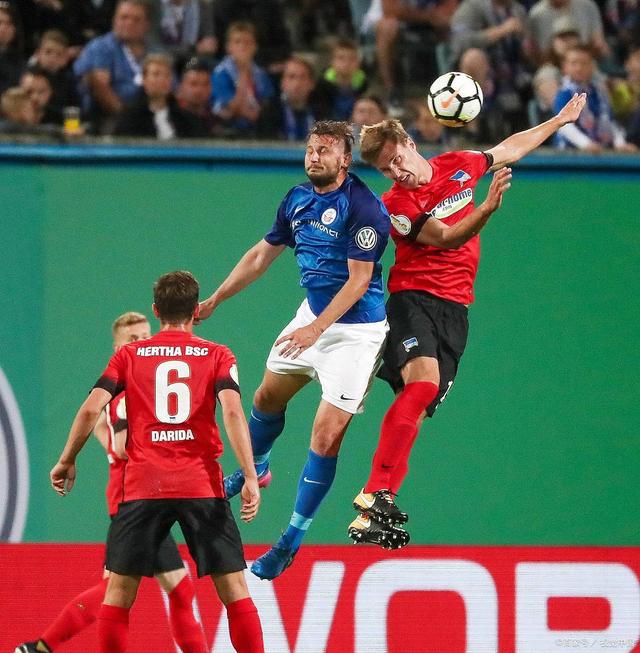 柏林赫塔在主场表现强势，战胜对手