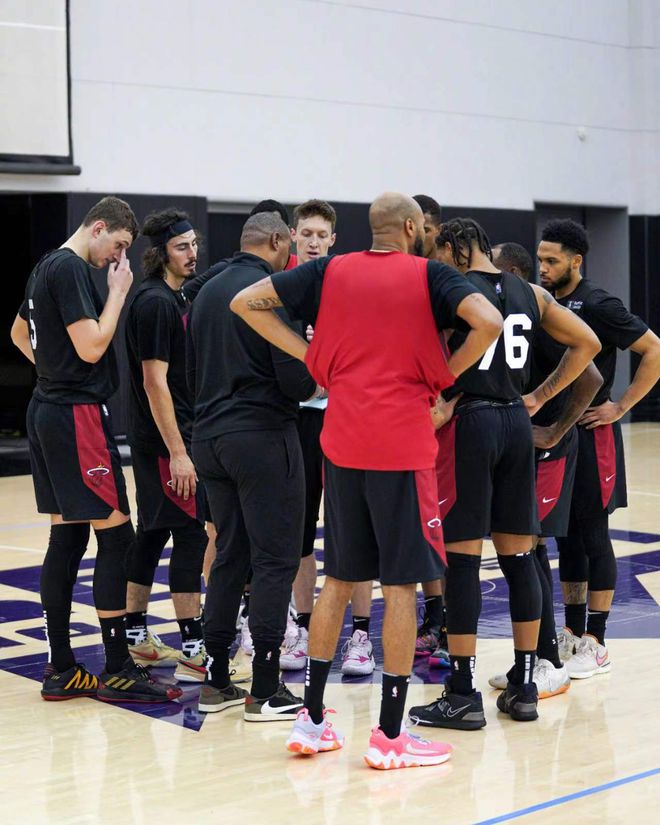 关键时刻发力，球队取胜在望